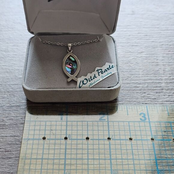 Wild Pearle Abalone Fish Pendant Necklace Ichthys Symbol Silver Tone in Stovrs - Picture 4 of 4